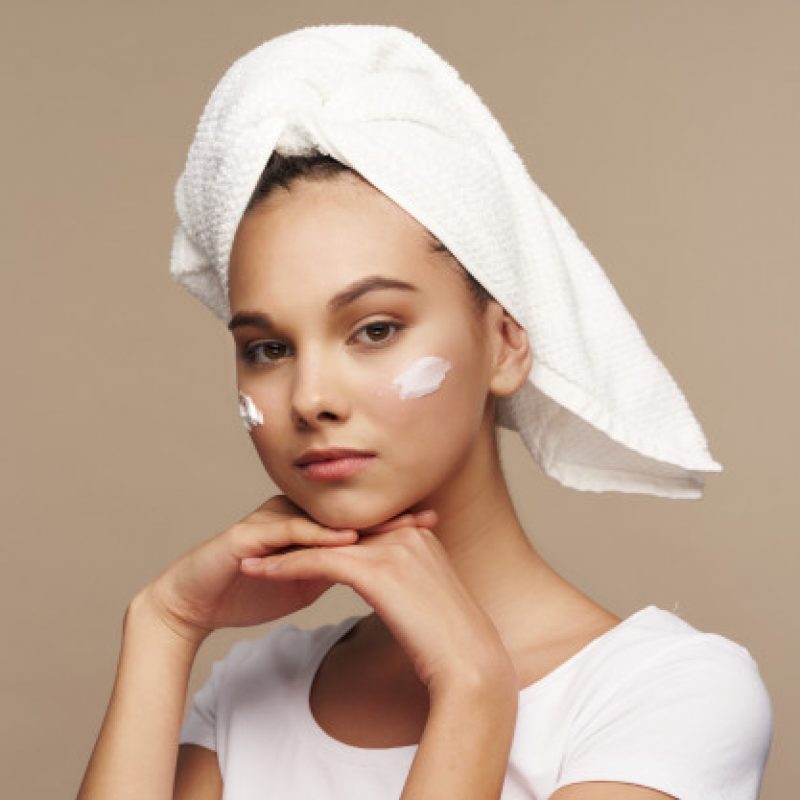 13 Urutan Skincare Pagi Dan Malam Hari Yang Benar Avoskin Blog