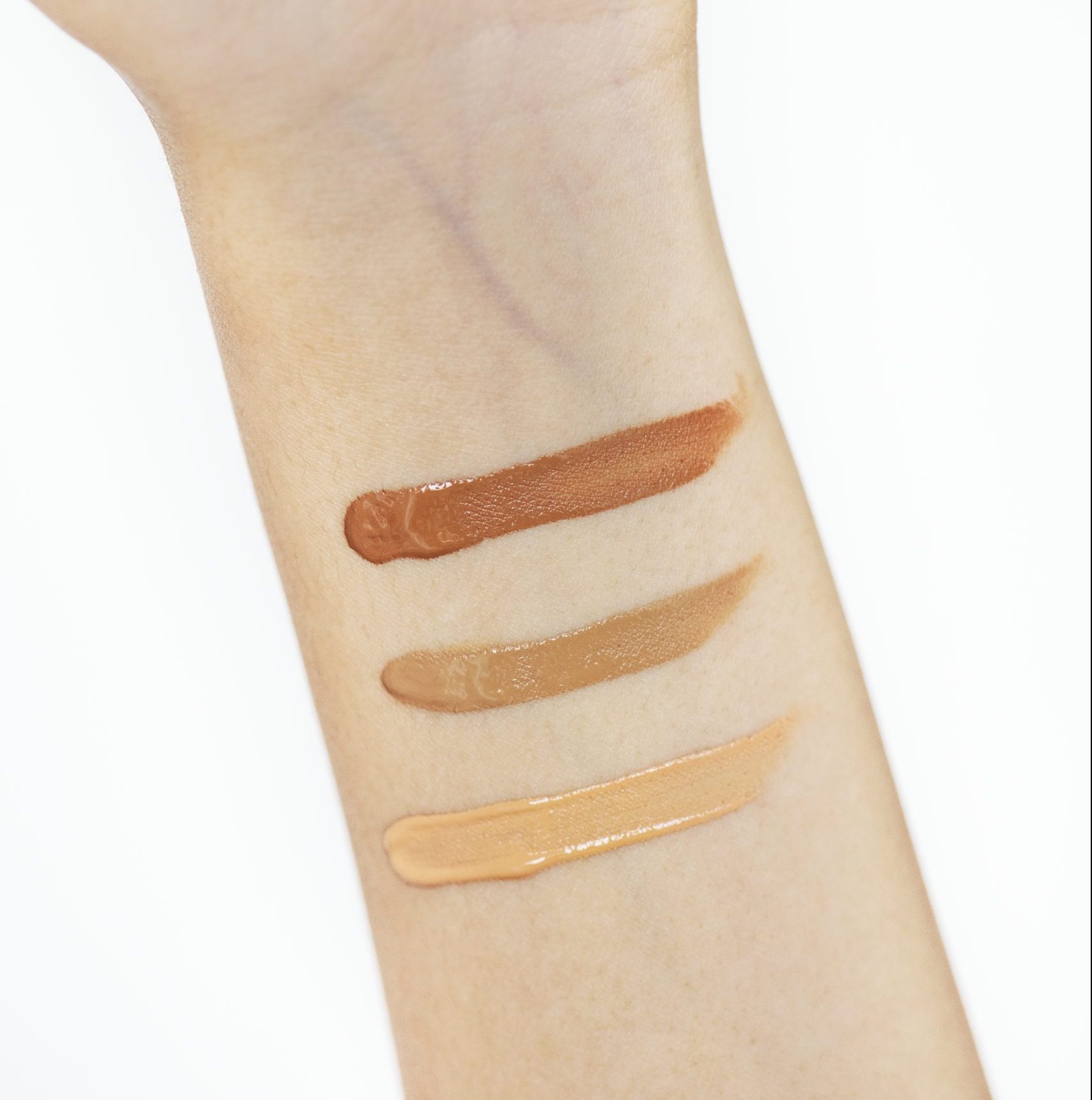 shade-beige-unhtuk-kulit-apa